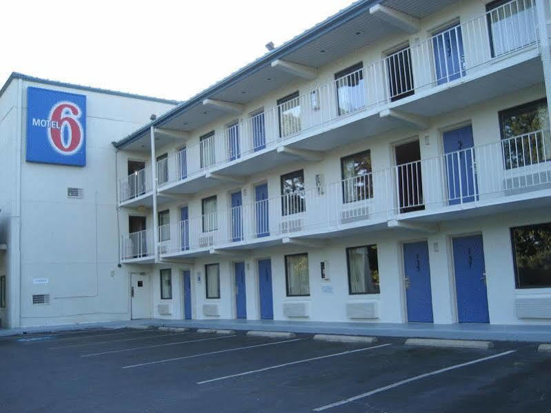 Motel 6-Raleigh, Nc - Cary Ngoại thất bức ảnh