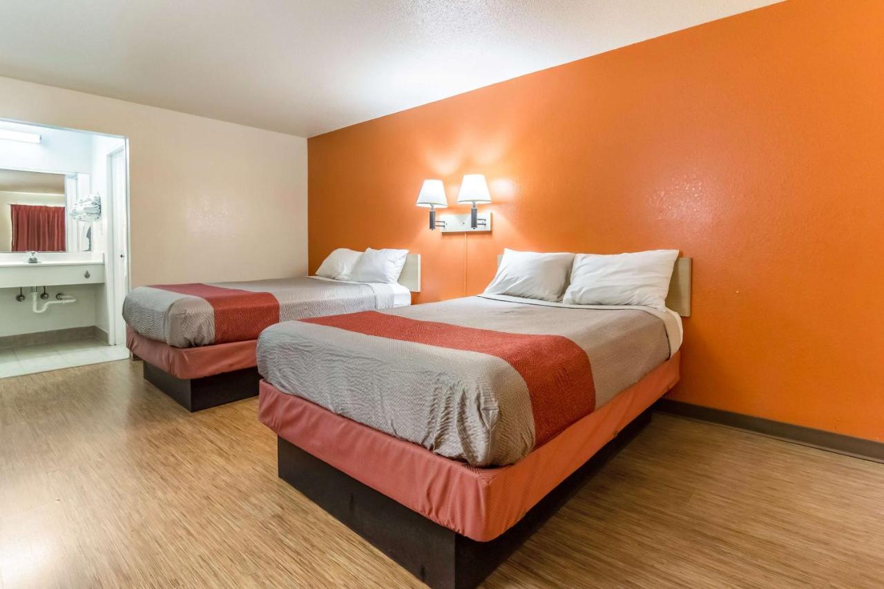 Motel 6-Raleigh, Nc - Cary Ngoại thất bức ảnh